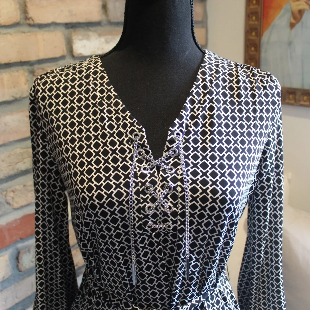 Michael Kors Chain Lace-Up Shirt Dress - Picture 3 of 7